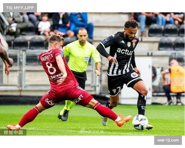 布雷斯特1-0小胜尼斯,积分榜上反超对手升至第四